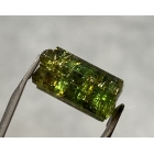 TURMALIN ZIELONY SUROWY