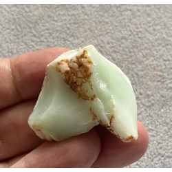 OPAL ZIELONY SUROWY